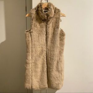 Holt Renfrew Faux  Fur Vest Size S